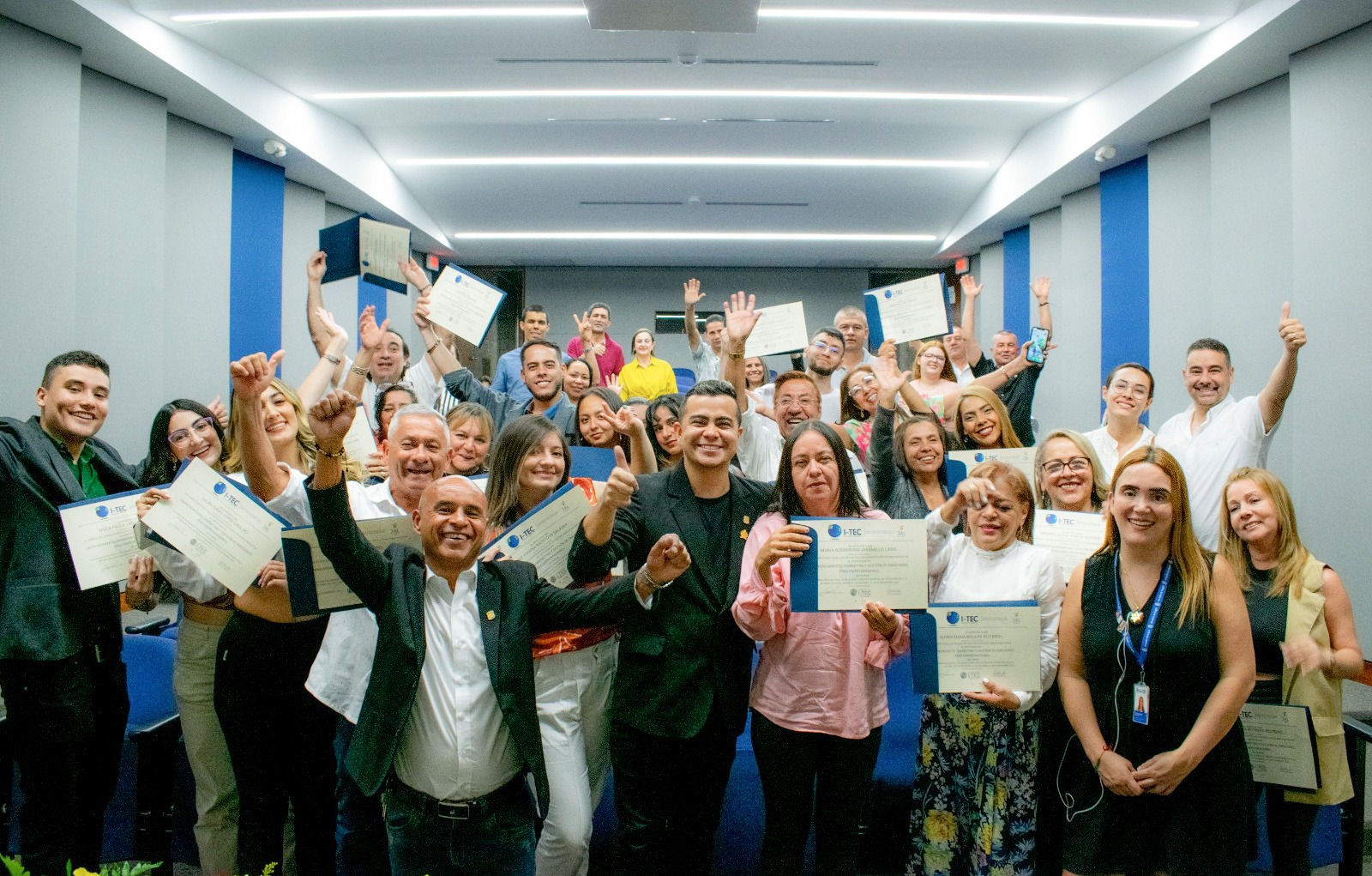 c9dd90aa ec75 47bf 830e 88ad859d6740